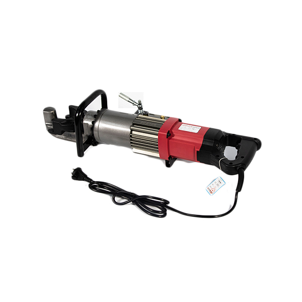 cintreuse de barres hydraulique